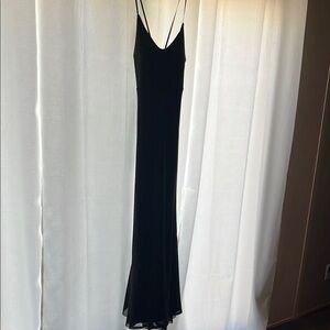 Chic Black Maxi Dress with Spaghetti Straps